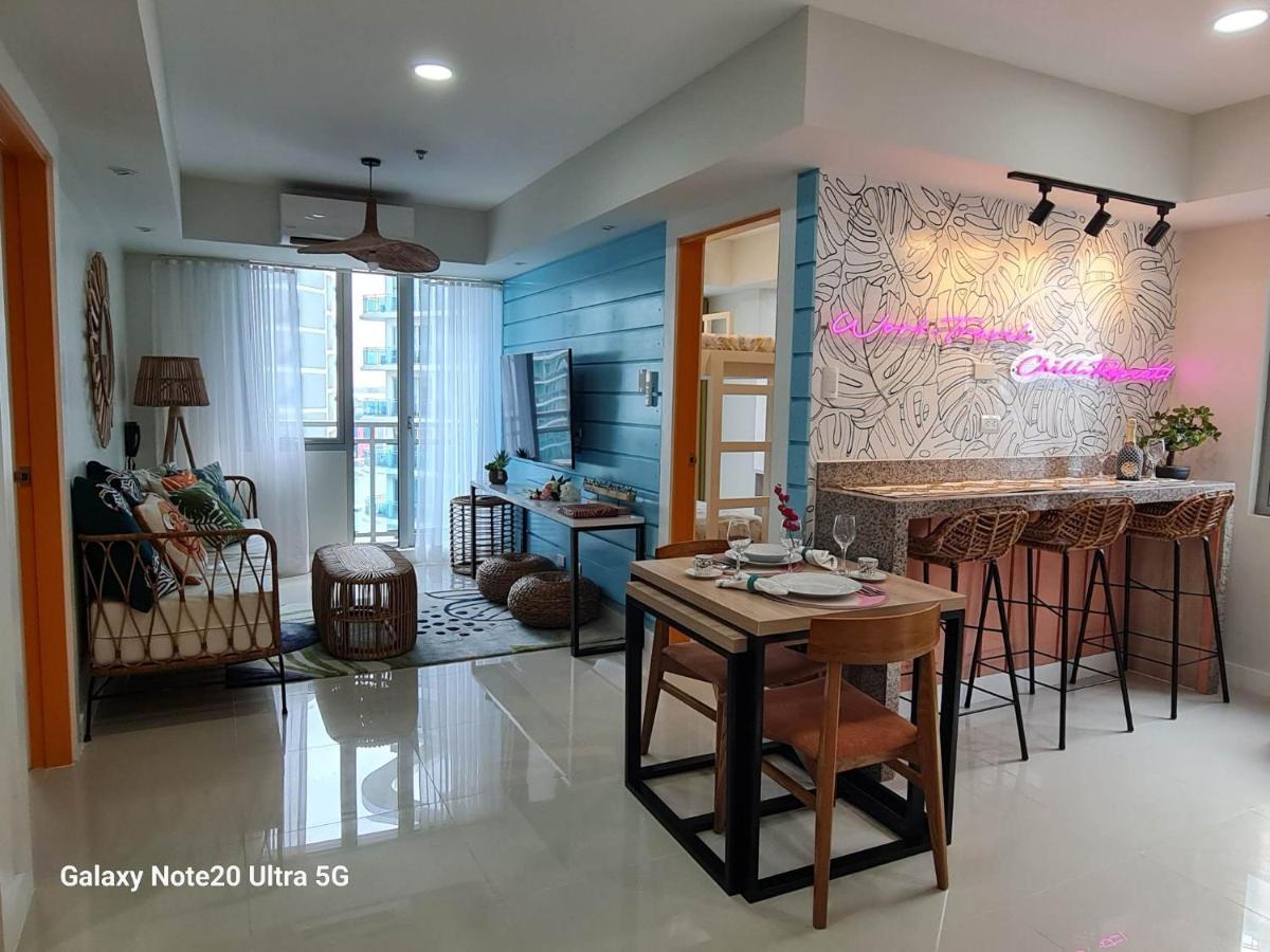 The Mermaid&Butterflies of Azure Manila Exterior foto