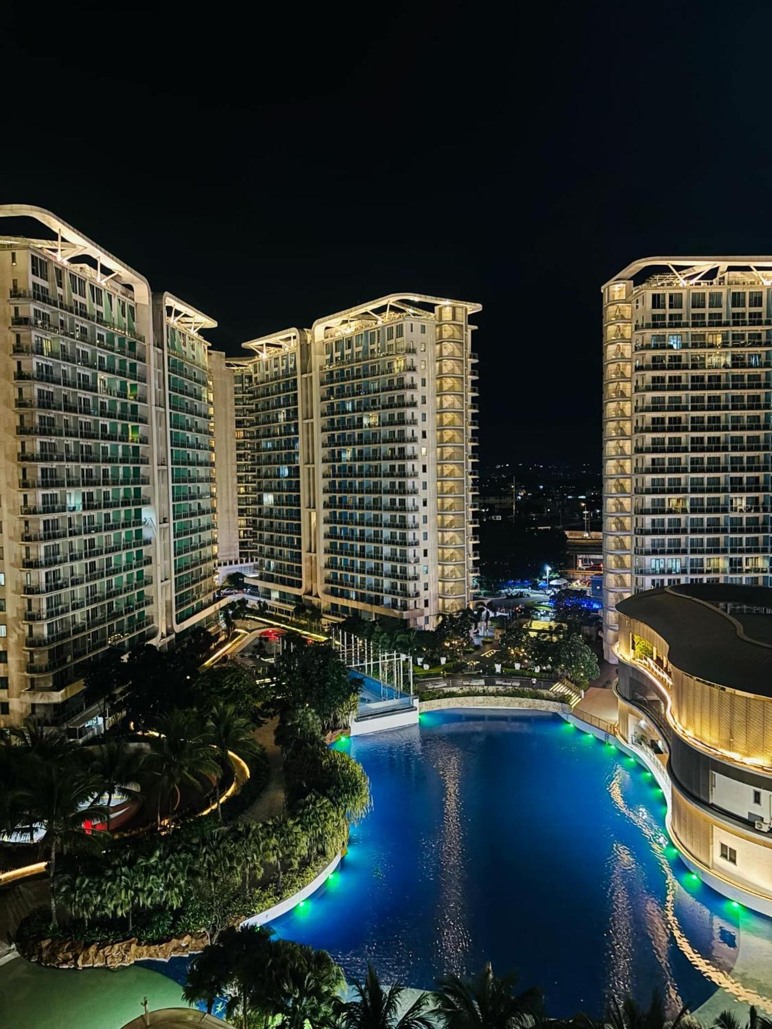 The Mermaid&Butterflies of Azure Manila Exterior foto